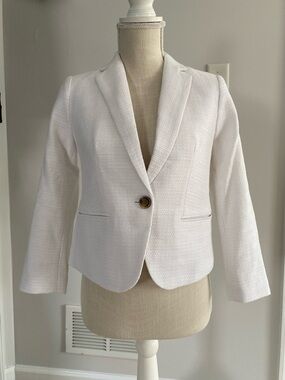 Ann Taylor White Textured Single-Button Blazer